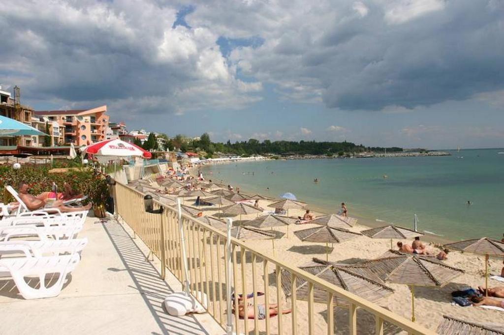 Harmony Beach Family Hotel Nesebar Ngoại thất bức ảnh